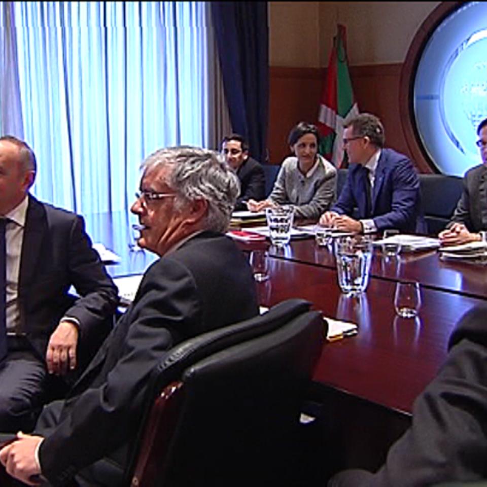Reunión del Consejo Vasco de Finanzas. Foto de archivo. EFE