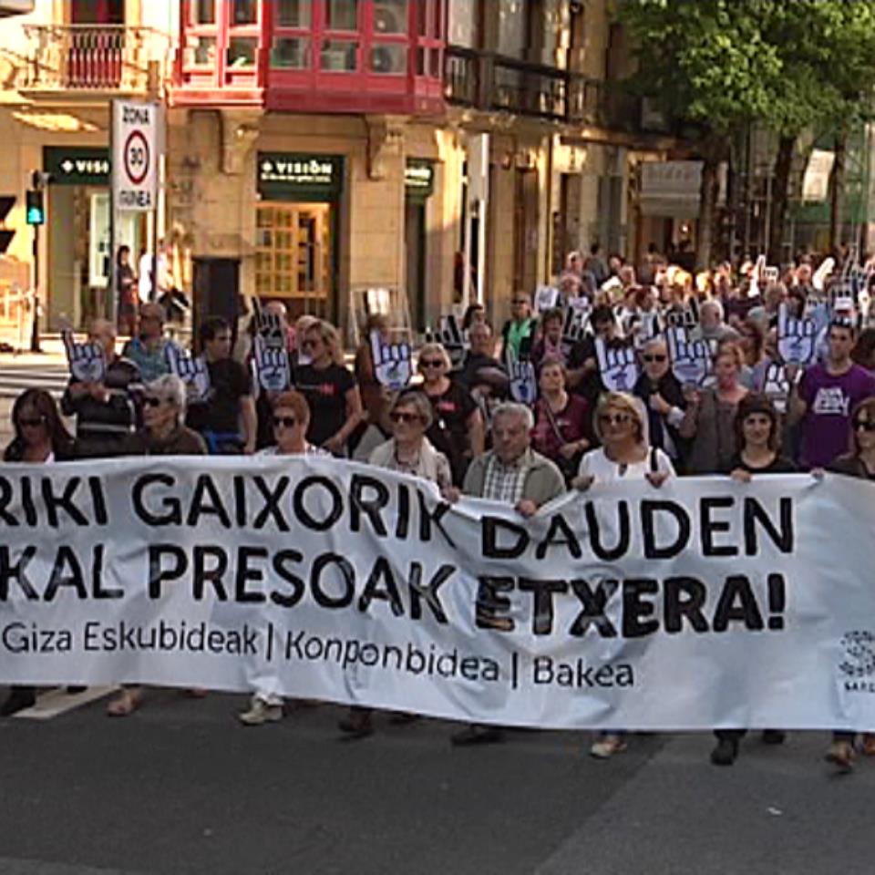 Manifestación pòr los derechos de los presos enfermos en San Sebastián. Foto: EiTB