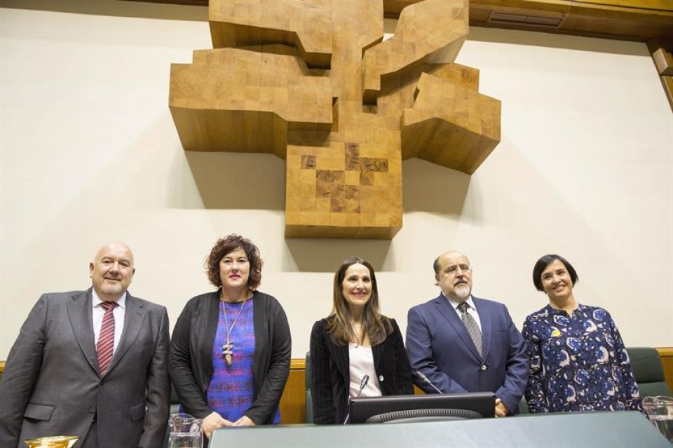 Constitución parlamento vasco legebiltzarraren osaketa EFE
