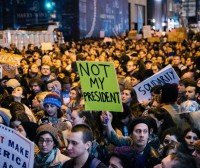 65 pertsona atxilotu dituzte New Yorken, Trumpen aurkako protestetan