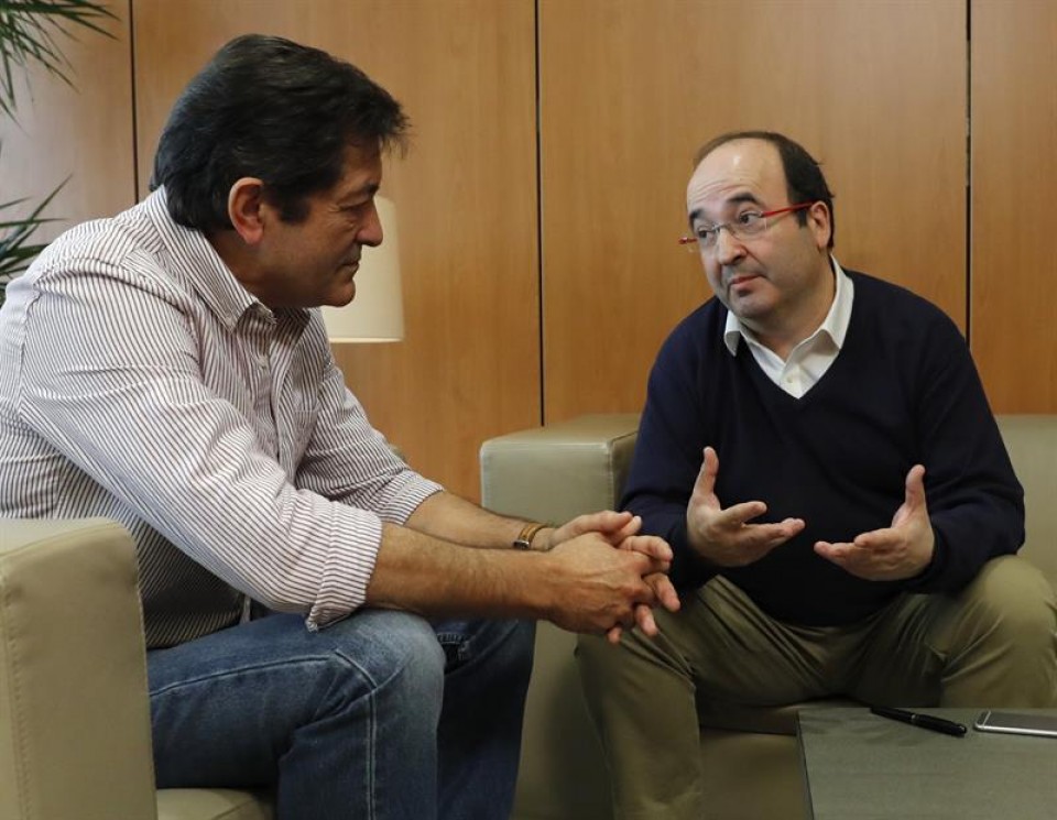Javier Fernández y Miquel Iceta, reunidos. Foto: EFE
