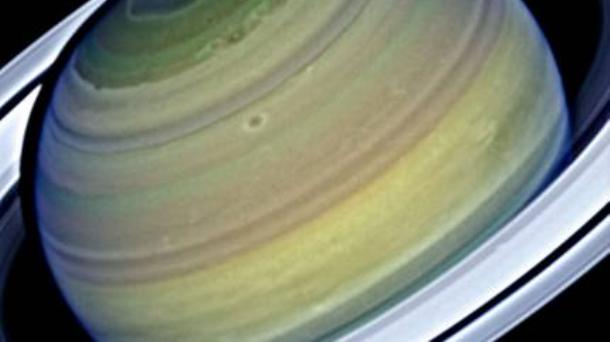 1.650 kilometro orduko haize-bolada Saturnon
