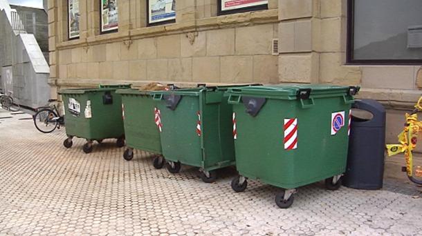 Bildu pide una gestión directa del Servicio de limpieza en Vitoria