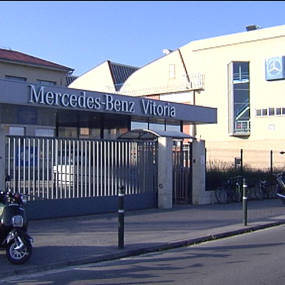 Denuncia del comité de Mercedes a la empresa por falta de información