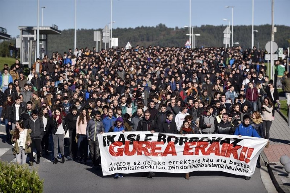 Manifestación en el campus de Leioa. Foto: EFE