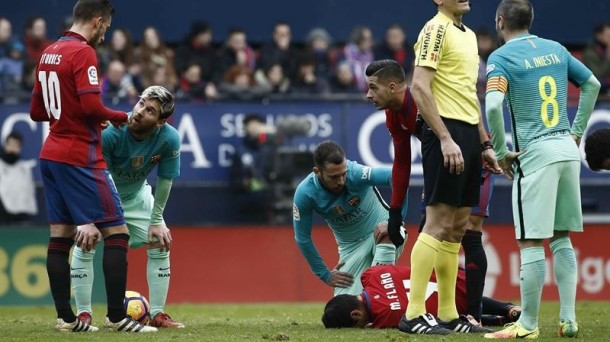 Flaño se lesionó en el encuentro ante el Barcelona / EFE.