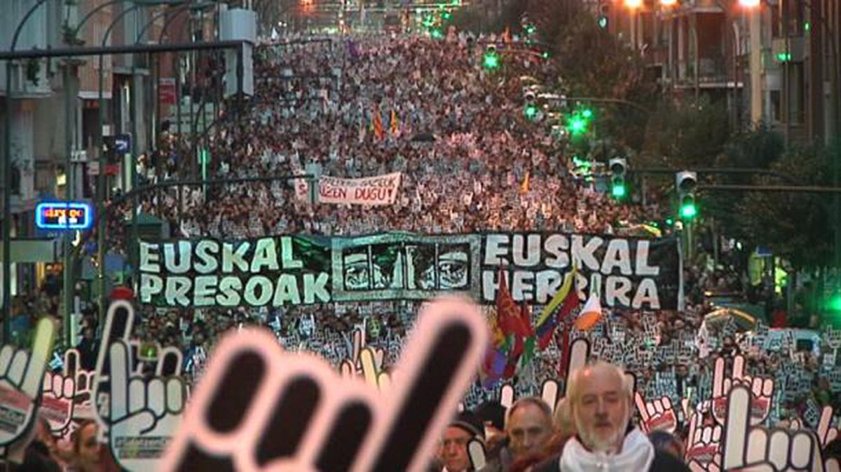 Manifestación en Bilbao, Sare. Foto: EiTB. 