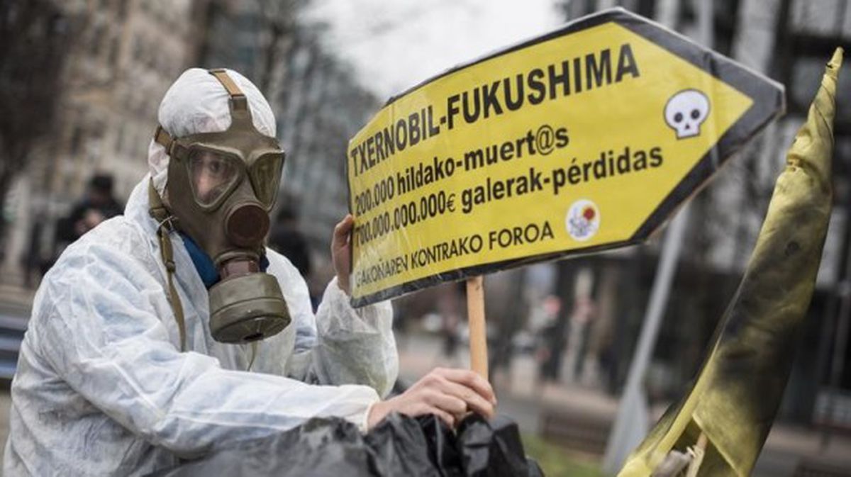 Protesta contra la central nuclear de Garoña. Foto: EFE