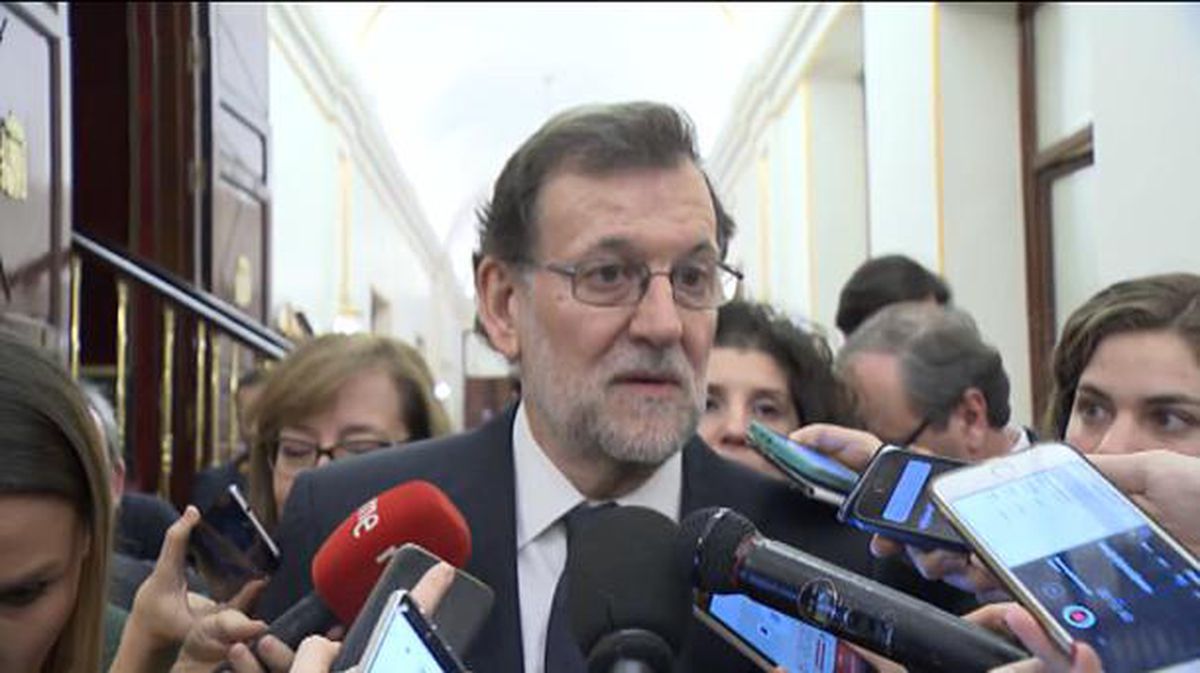 Rajoyk ez du baieztatu ez eta gezurtatu ere Puigdemontekin bildu izana