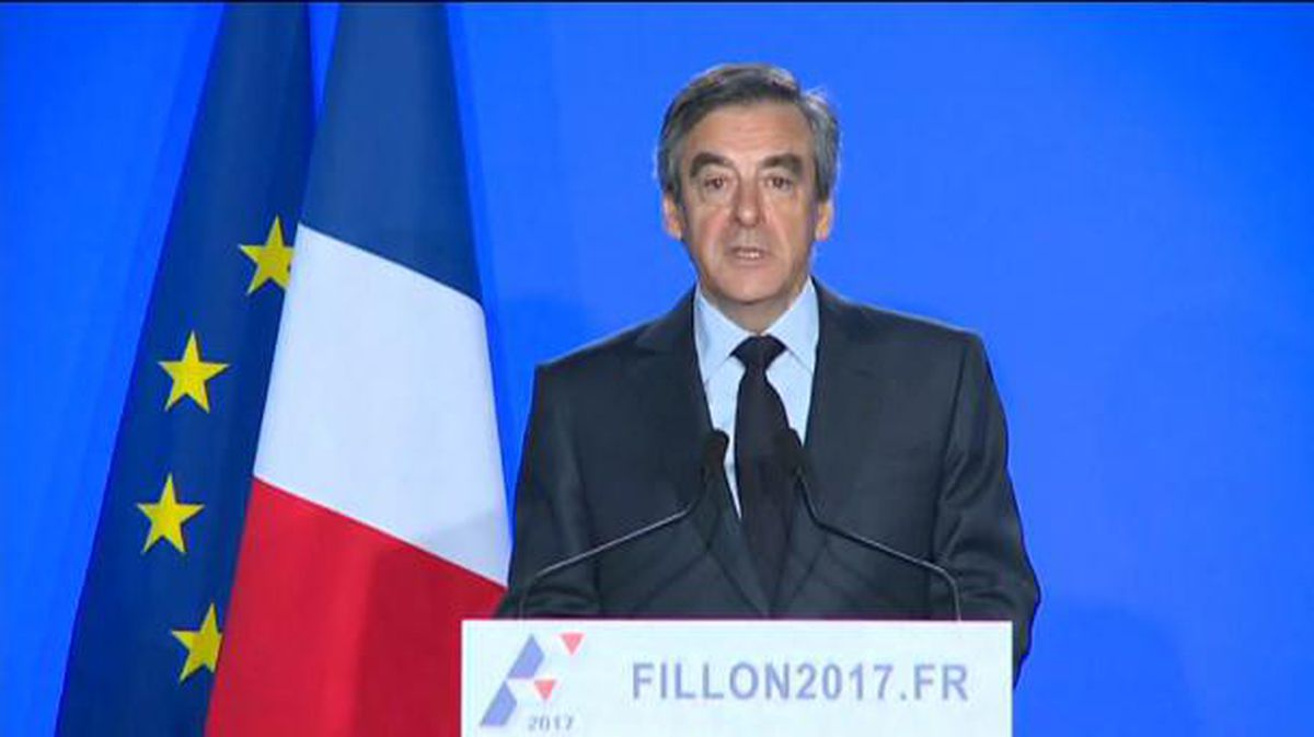 François Fillon inputatu egin dute, diru publikoa desbideratzeagatik 