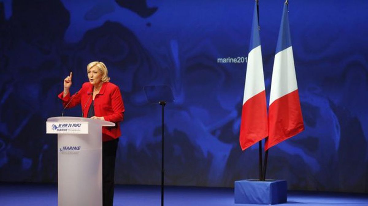 Le Pen, hitzaldi batean. Artxiboko argazkia: EFE