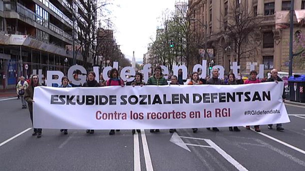 La manifestación ha recorrido la Gran Vía de Bilbao. Foto: EFE