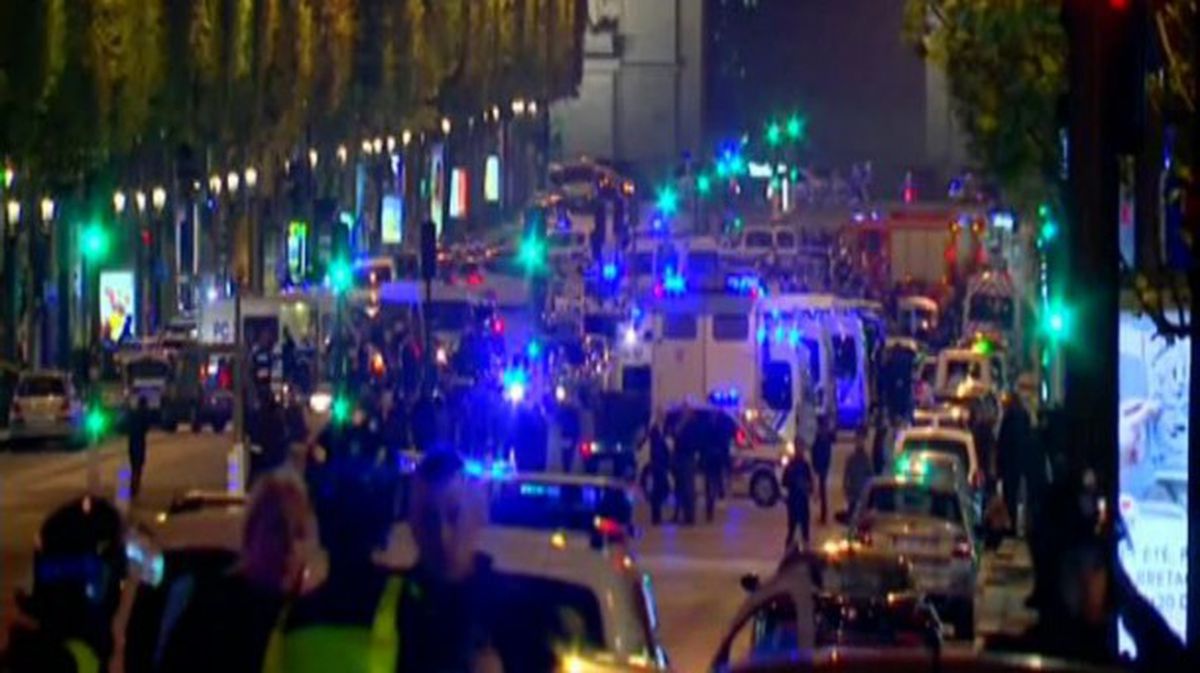 Tiroteo en París. Foto: APTN