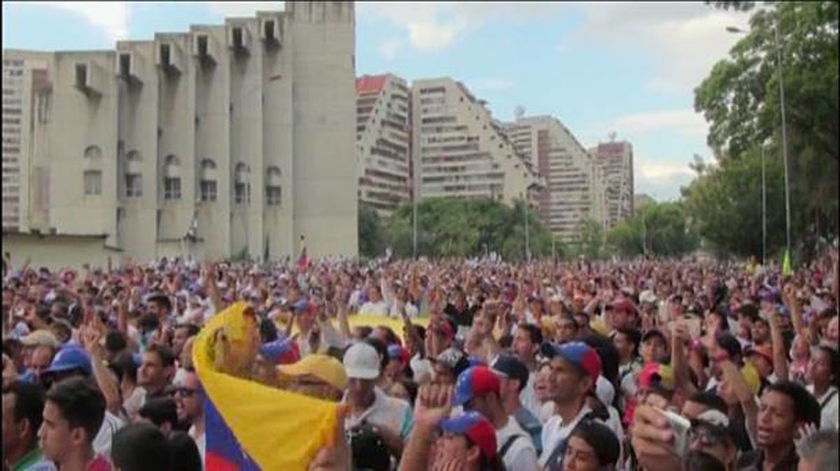 Una manifestación silenciosa ha recorrido las calles de Caracas. Foto: EiTB