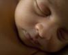 Cómo dormir a los bebés y experimentos con fibra óptica