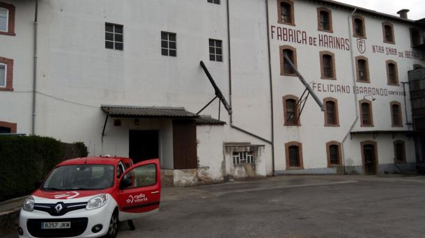 Visitamos la última harinera de Euskadi