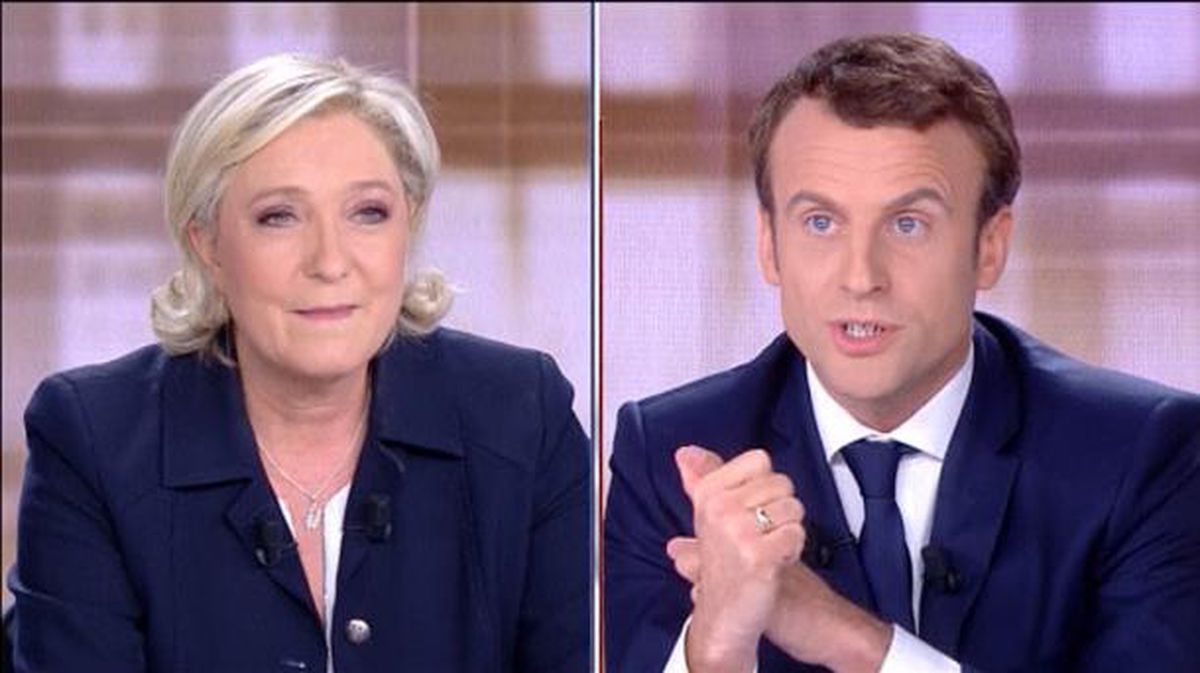 Le Pen eta Macron, eztabaidaren aurretik. Argazkia: Efe