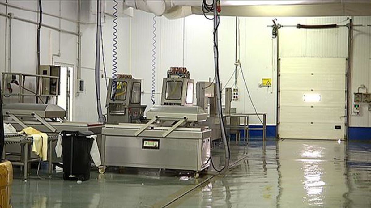 El atún fresco contaminado ha sido comercializado por la empresa almeriense Garciden. EiTB