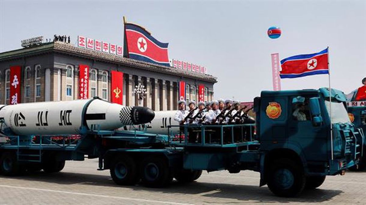 Desfile militar del pasado 15 de abril en Pyongyang. Foto: EFE