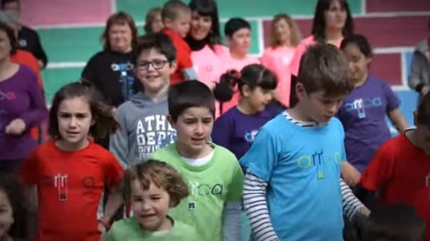 Diario de: Eskolak Txikiak celebran su fiesta anual en Arroa, Zestoa
