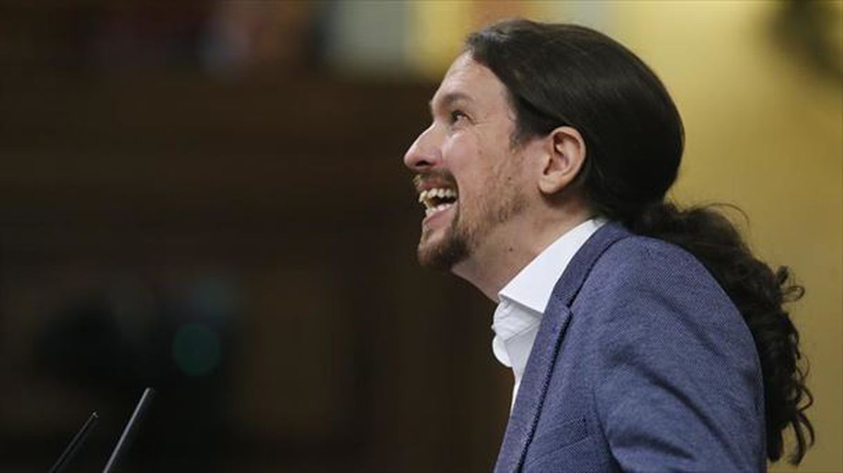 Iglesias ofrece al PSOE un acuerdo sin Ciudadanos para desalojar al PP