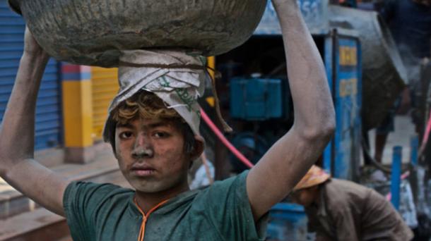 Protección infantil contra la explotación y el abuso laboral