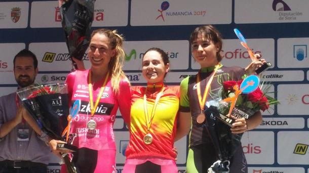 Lourdes Oyarbide se impone en el Campeonato Estatal de ciclismo