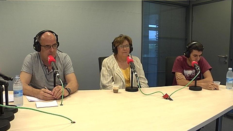 Egibar, Bengoechea y Hernandez, hoy, en la tertulia de Radio Euskadi. 