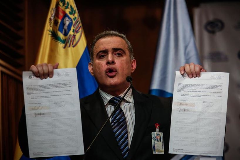El Supremo venezolano ordena detener al esposo de Ortega por corrupción