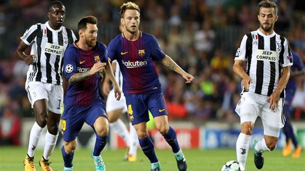 Messi y Rakitic, los goleadores de la noche para el Barcelona. Foto: EFE