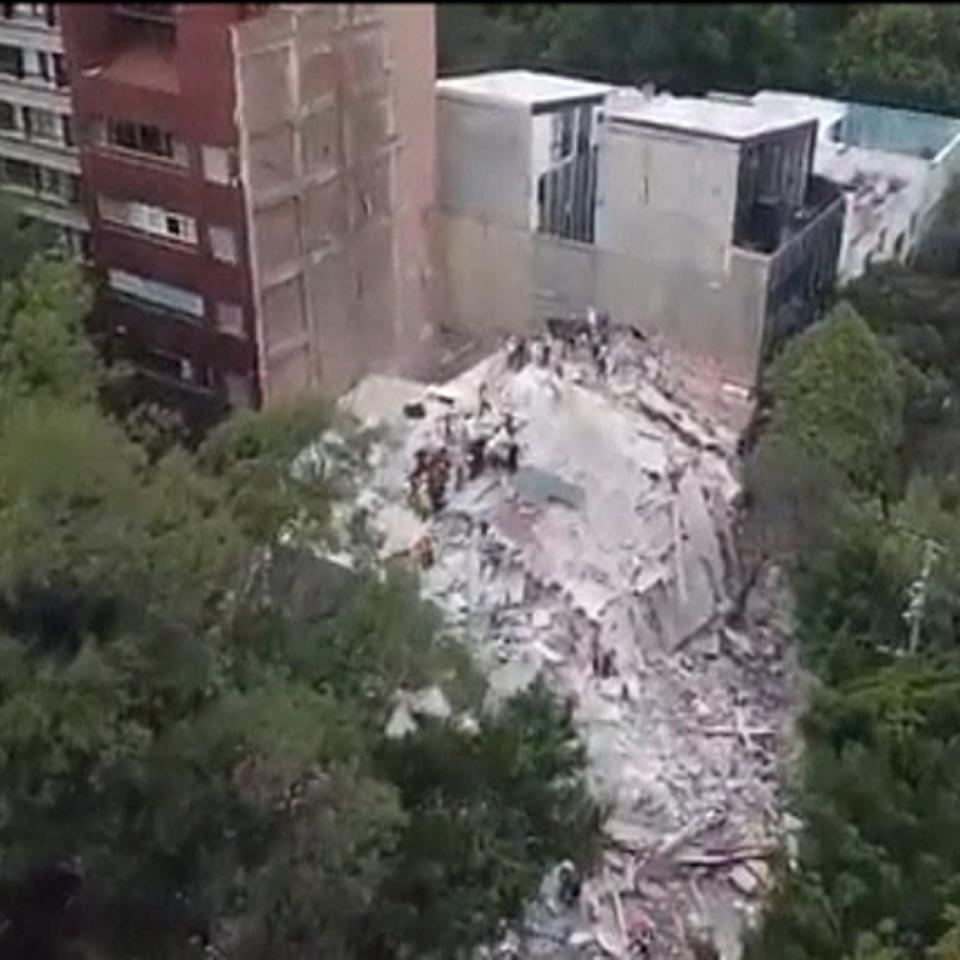 Un potente terremoto sacude México y deja más de 200 muertos. EFE.
