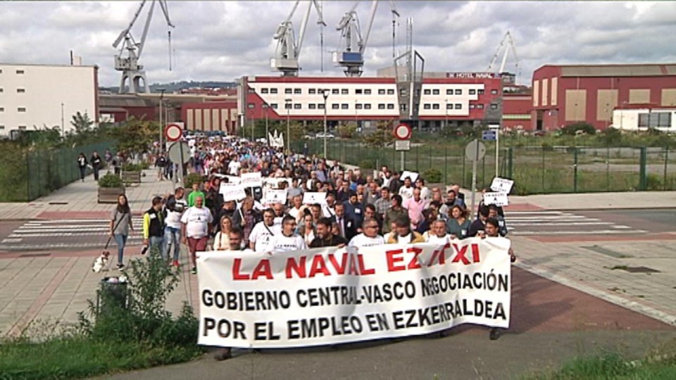 Manifestación en defensa de La Naval. Foto: EITB