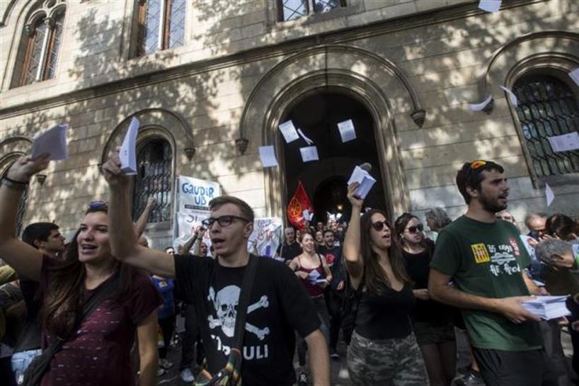 Universidad de Barcelona en huelga por el 1-O