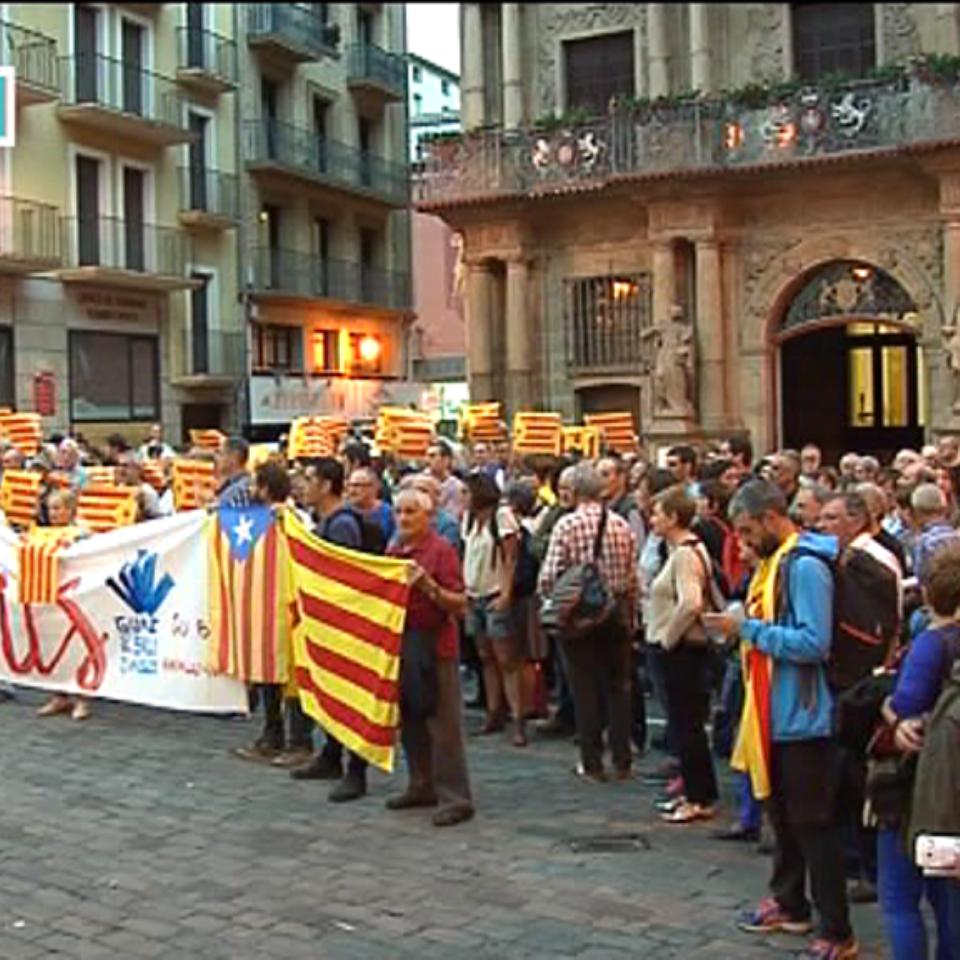 Concentración en Pamplona para pedir la libertad de Sánchez y Cuixart 