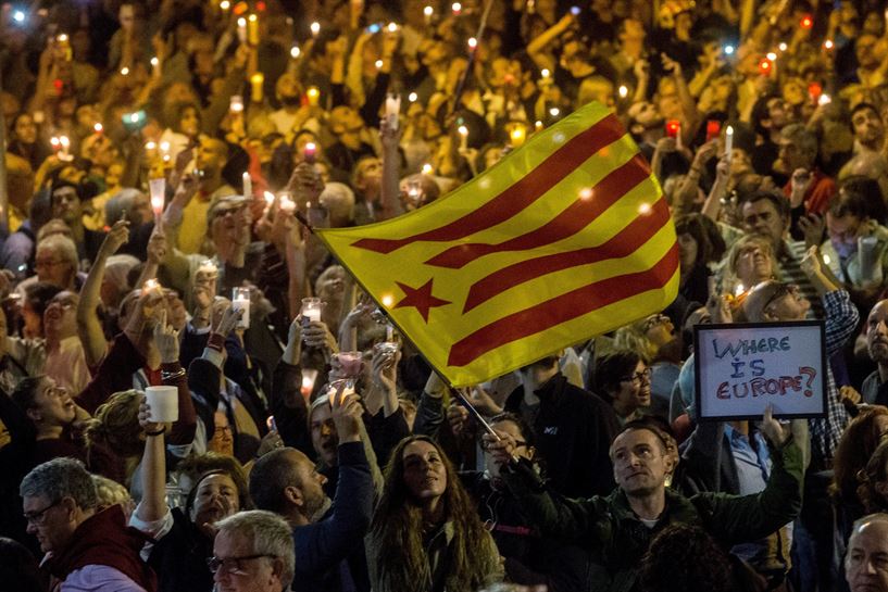 Manifestaciones en Cataluña por el encarcelamiento de Cuixart y Sánchez