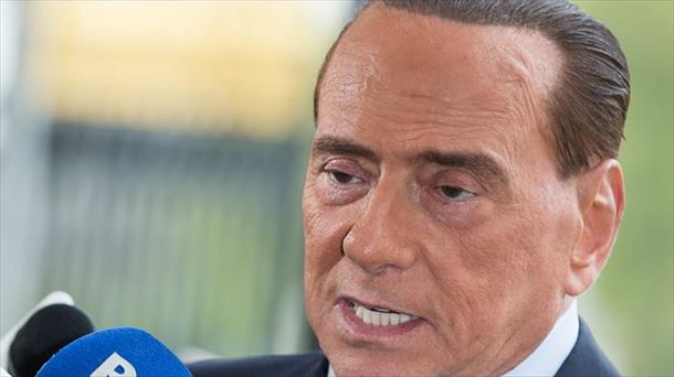 Silvio Berlusconiren itzalpeko kontuak I