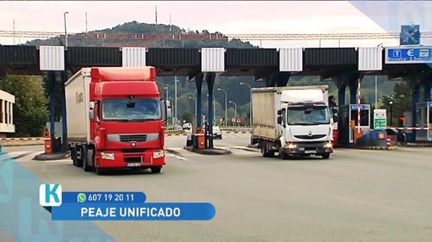 La Diputación estudiará establecer una tarifa plana en las autopistas 
