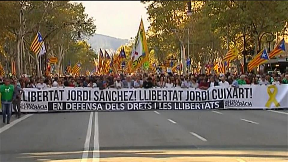 También ha exigido la puesta en libertad de "los Jordis". Foto: EiTB
