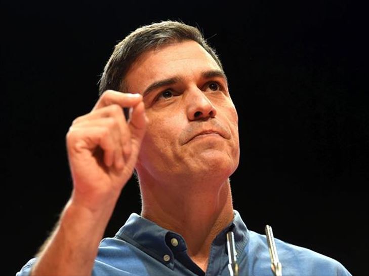 Sanchez: '155.a aktibatzea Puigdemonten erabakiaren araberakoa izango da'