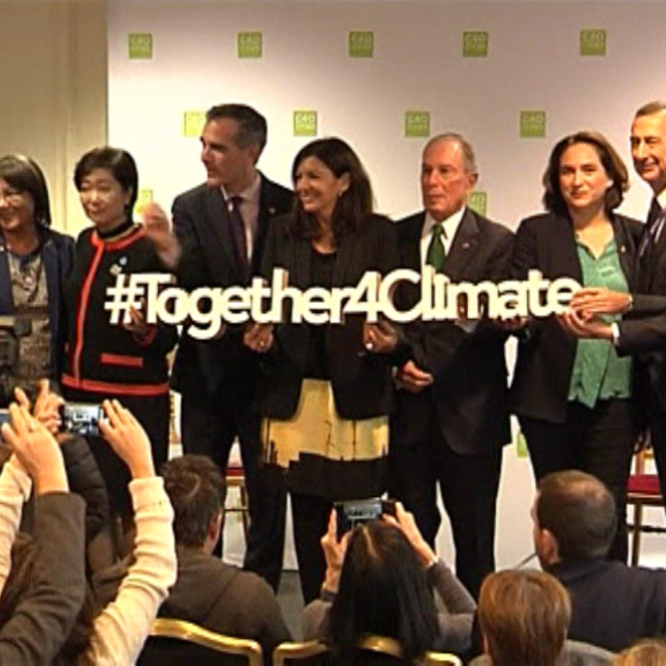 Alcaldes, contra el cambio climático. Foto: EFE