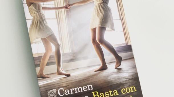 Carmen Amoraga: "La novela es sobre la solidaridad entre las mujeres"