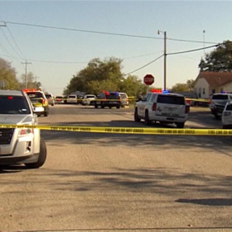 26 muertos en la masacre dentro de una iglesia de Texas