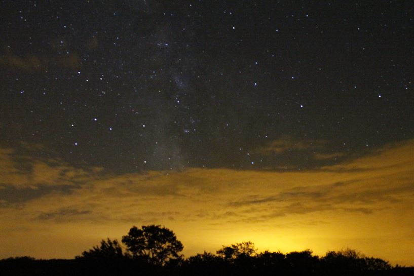 Lluvia de estrellas captada en noviembre en Estella-Lizarra por Iñaki Gómez de Segura