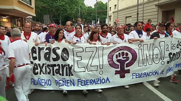 Analizamos el acoso sexual y la baja natalidad de Euskadi