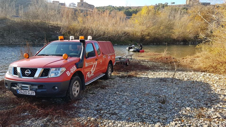 El cuerpo del joven apareció ayer en el río Aragón, a la altura de Caparroso. Foto: Bomberos Navarra
