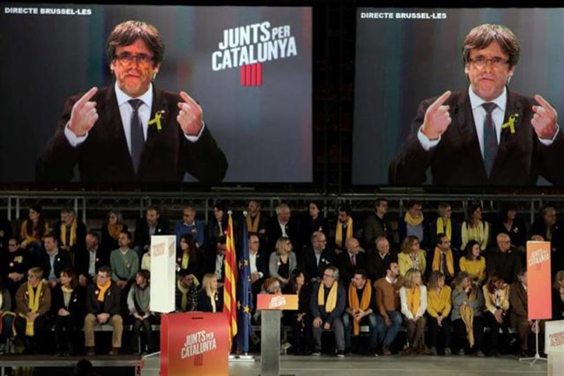 Intervención por videoconferencia del expresidente de la Generalitat, Carles Puigdemont. Foto: EFE