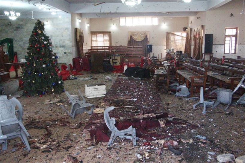 Imagen de la iglesia tras el ataque. EFE