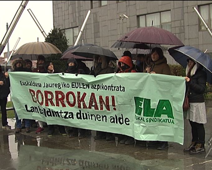 Trabajadores de Eulen han iniciado una huelga indefinida. Imagen: EiTB