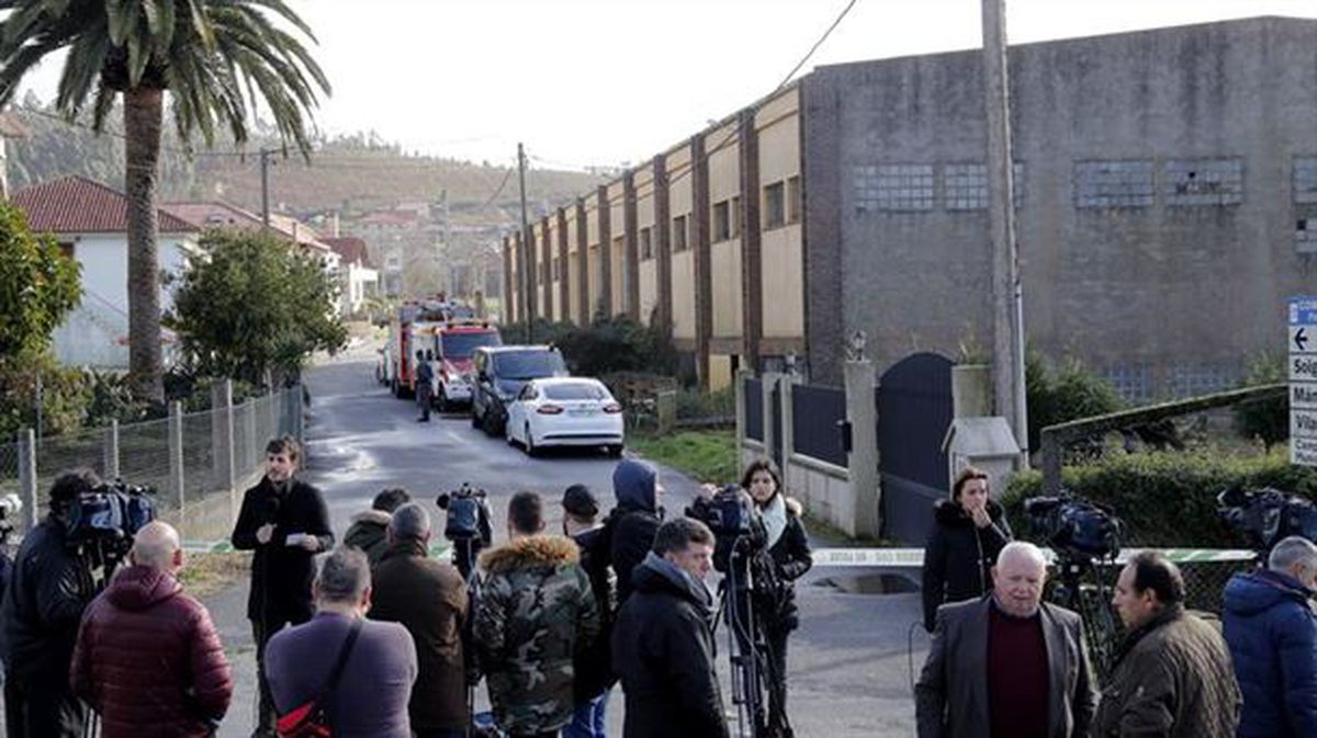 Rianxoko (Coruña) industria-nabe bateko putzu baten barruan topatu zuten gorpua. Argazkia: EFE