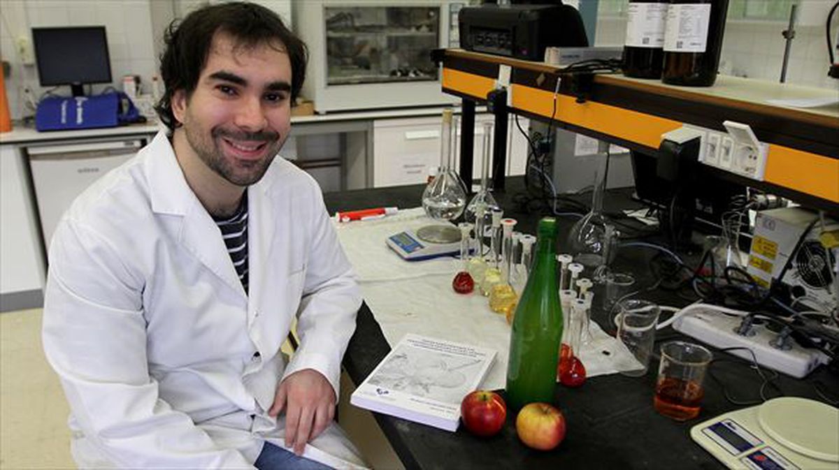 Andoni Zuriarrain, investigador de la Facultad de Química de la UPV-EHU 